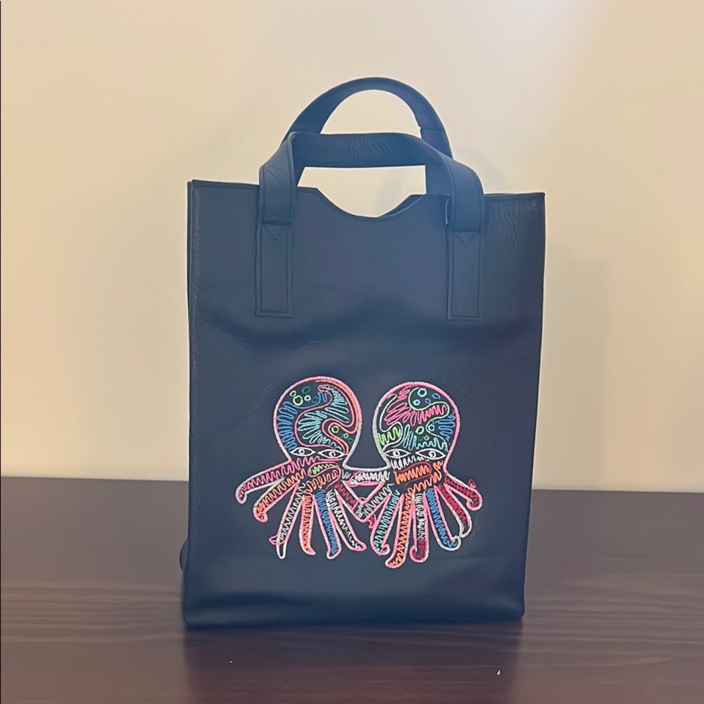 Min & Mon O.C.T.O Leather Tote